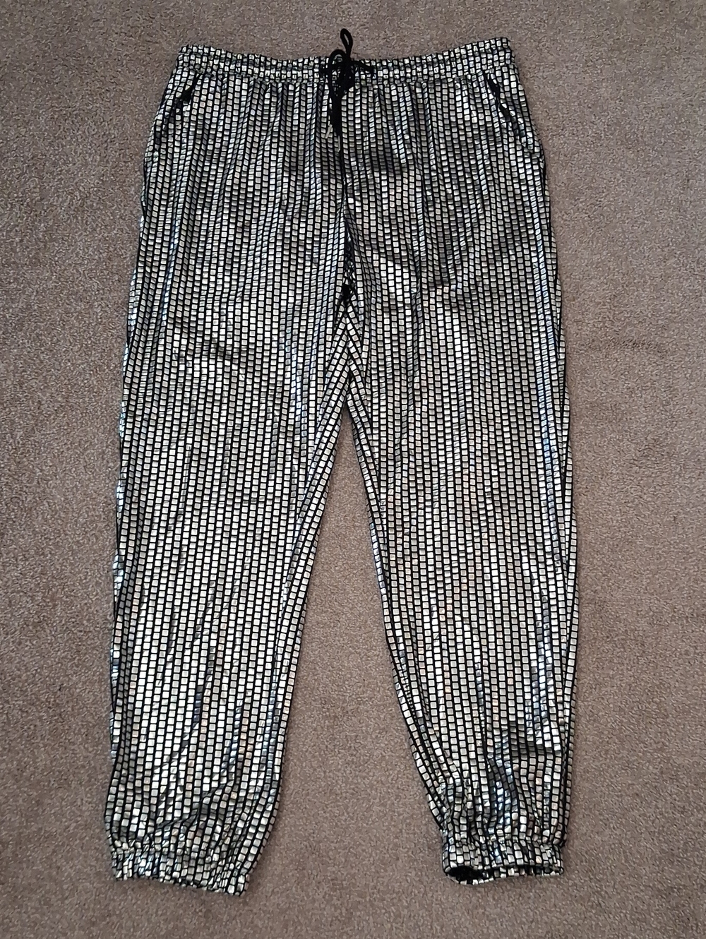 NWOT Unknown Souce Men's Metallic Black and Silver Holographic Jogger Pants (M)